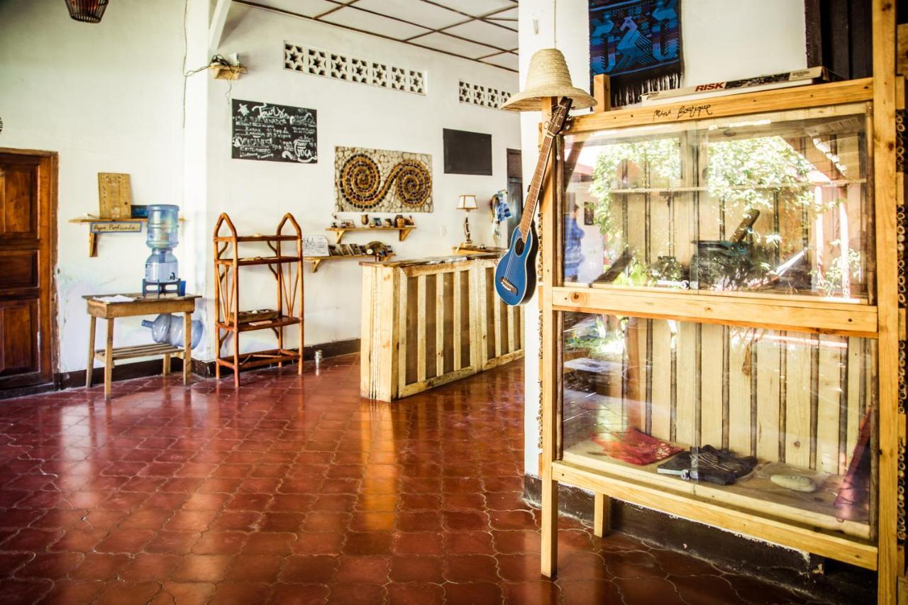 Caracolito Hostel Las Penitas Bagian luar foto
