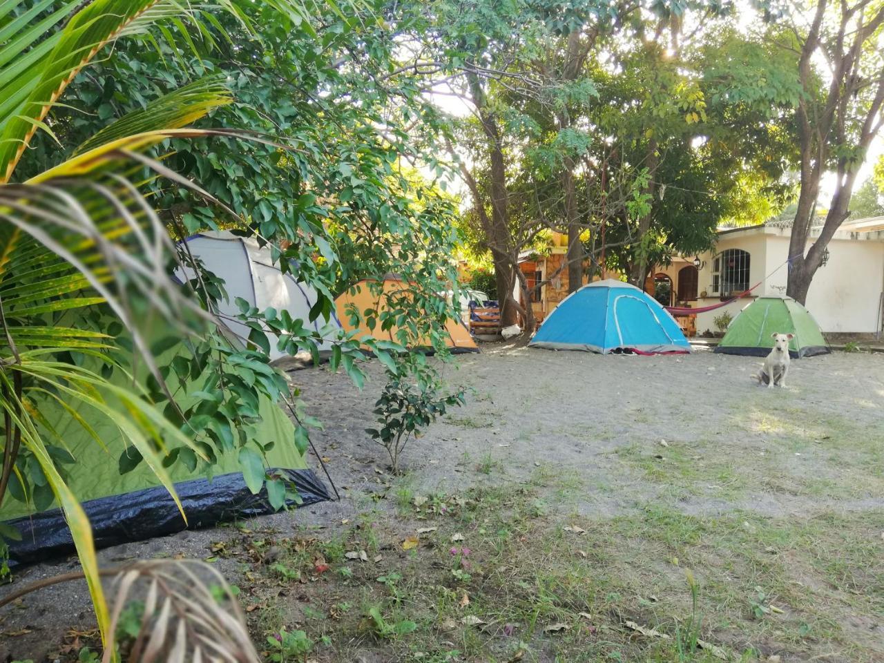 Caracolito Hostel Las Penitas Bagian luar foto